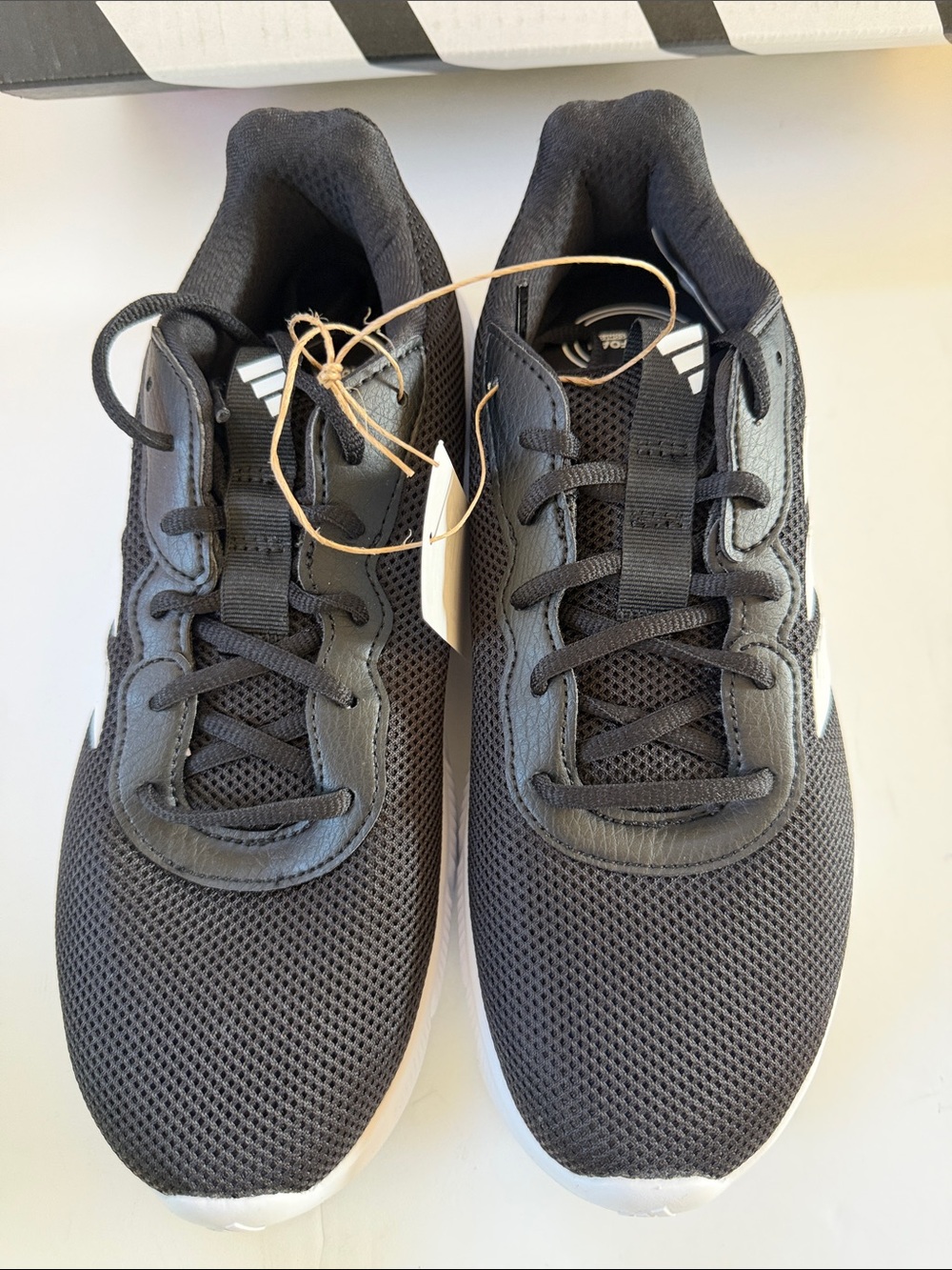 New Women’s Adidas CloudFoam Flex Laces Wide Fit Sneakers